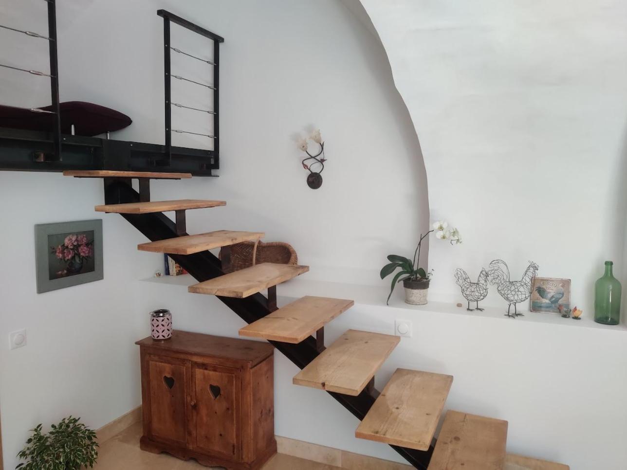 Charme Et Authenticite Dans Une Ferme. Lourmarin Exterior foto