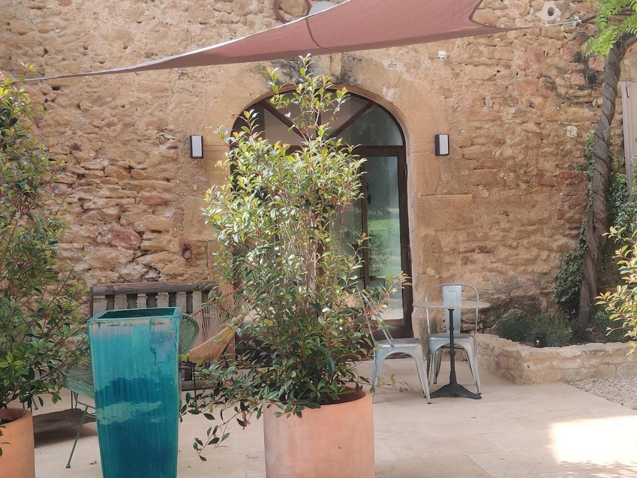Charme Et Authenticite Dans Une Ferme. Lourmarin Exterior foto